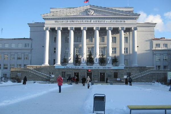 俄罗斯十大名校  喀山国立大学上榜，榜首学校还是以人名命名