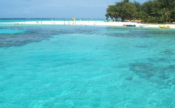 全球十大浮潜圣地 马尔代夫浮潜岛风景绝美