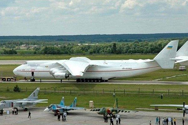 全球十大巨型运输机